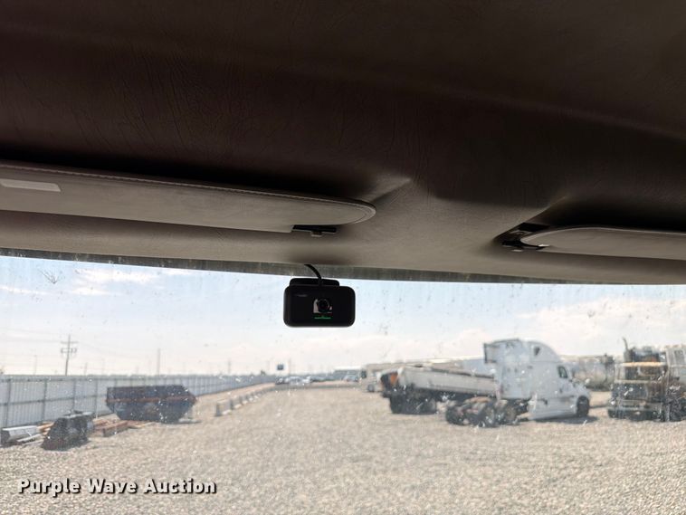 image for item YA3830 2013 Kenworth T370 utility / service truck