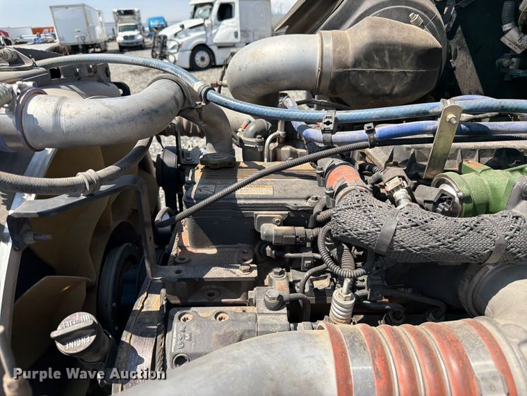 image for item YA3830 2013 Kenworth T370 utility / service truck