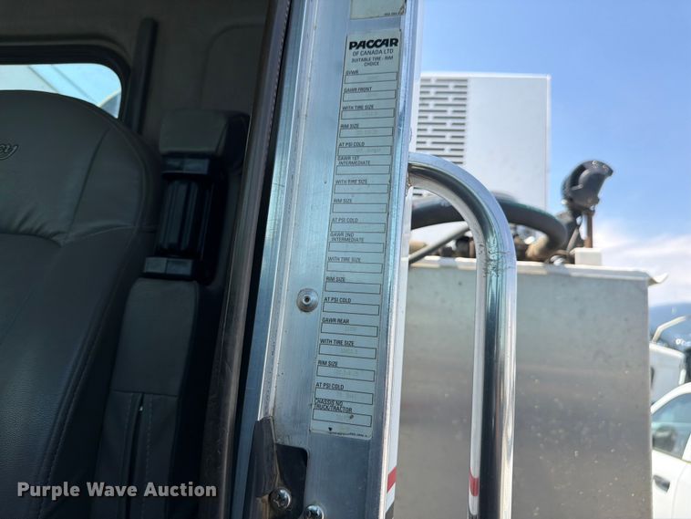 image for item YA3830 2013 Kenworth T370 utility / service truck