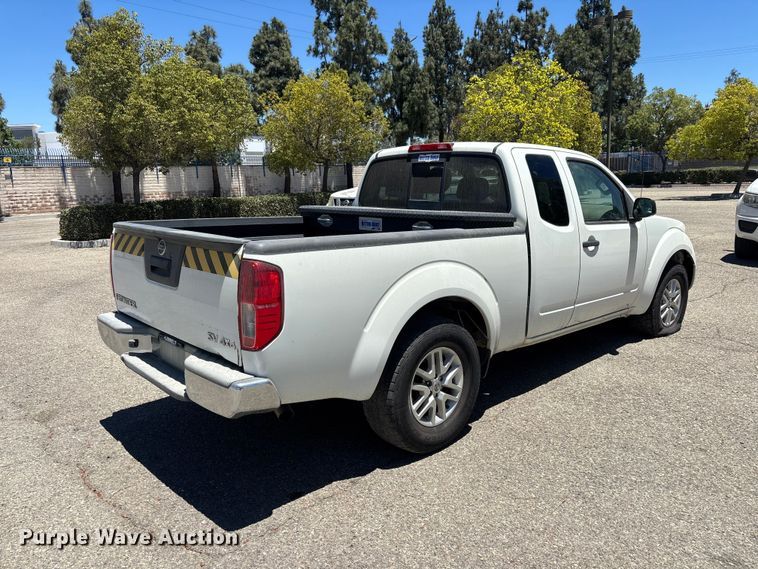 image for item YA3895 2017 Nissan Frontier Ext. Cab pickup truck