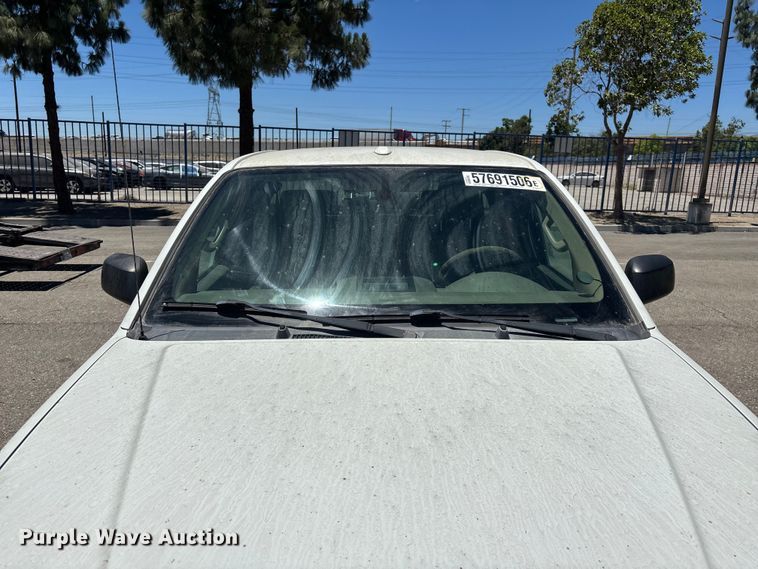 image for item YA3895 2017 Nissan Frontier Ext. Cab pickup truck