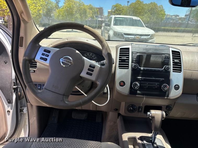 image for item YA3895 2017 Nissan Frontier Ext. Cab pickup truck