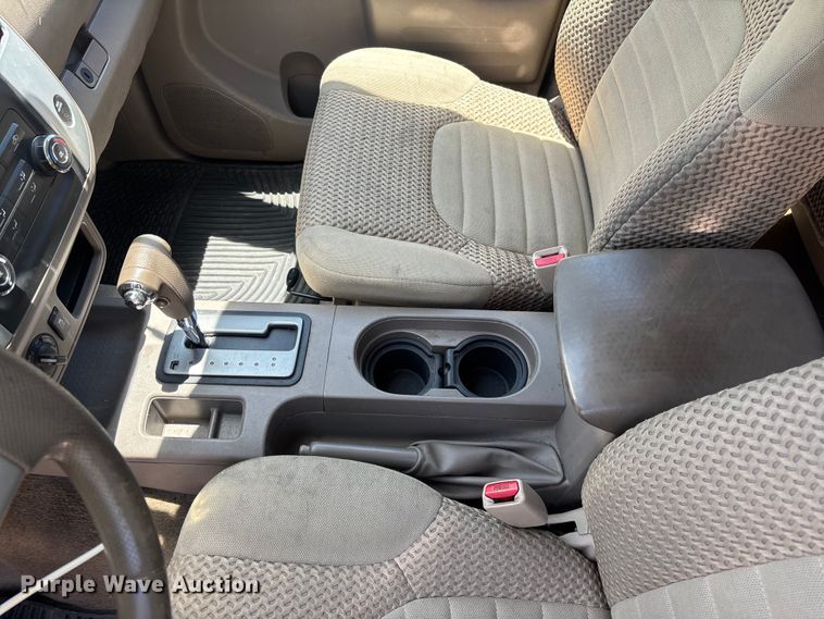 image for item YA3895 2017 Nissan Frontier Ext. Cab pickup truck