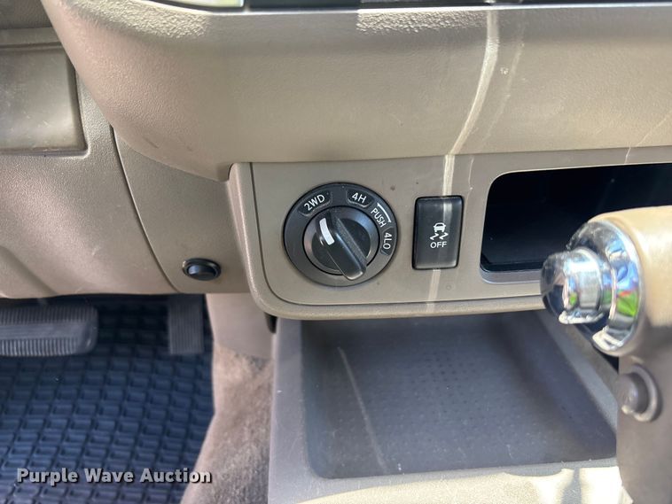image for item YA3895 2017 Nissan Frontier Ext. Cab pickup truck
