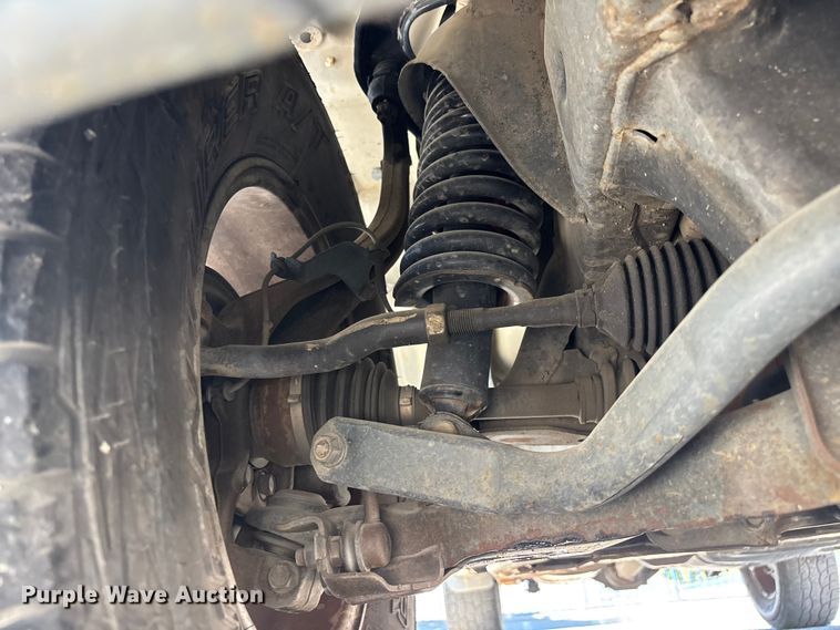 image for item YA3895 2017 Nissan Frontier Ext. Cab pickup truck