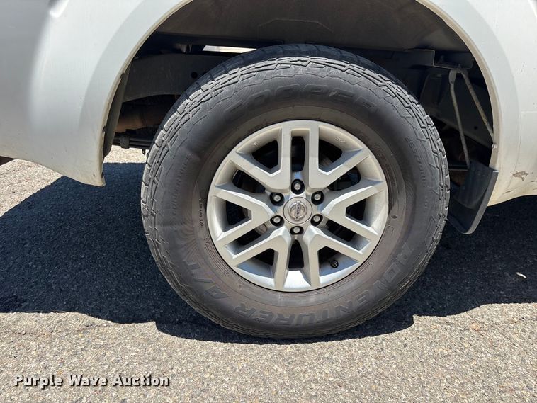 image for item YA3895 2017 Nissan Frontier Ext. Cab pickup truck