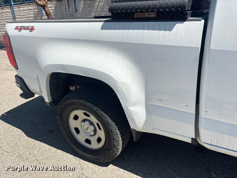 image for item YA3898 2019 Chevrolet Colorado Ext. Cab pickup truck