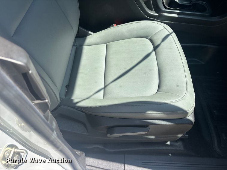 image for item YA3898 2019 Chevrolet Colorado Ext. Cab pickup truck