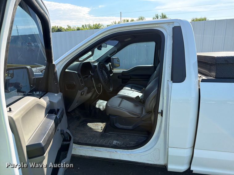 image for item YA3903 2018 Ford F150 pickup truck