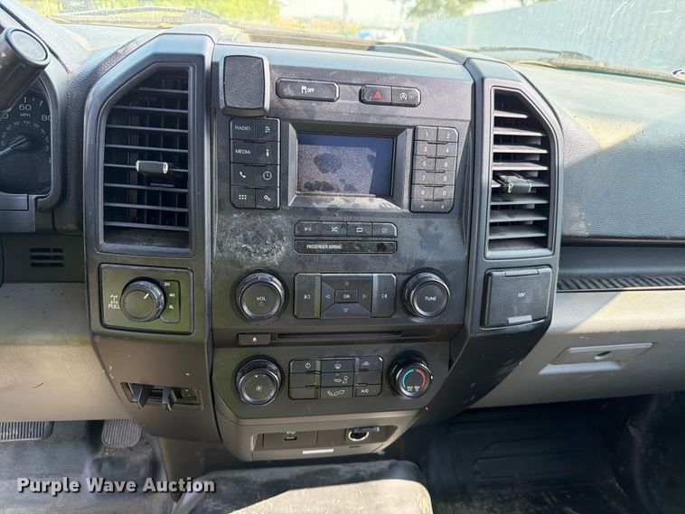 image for item YA3903 2018 Ford F150 pickup truck