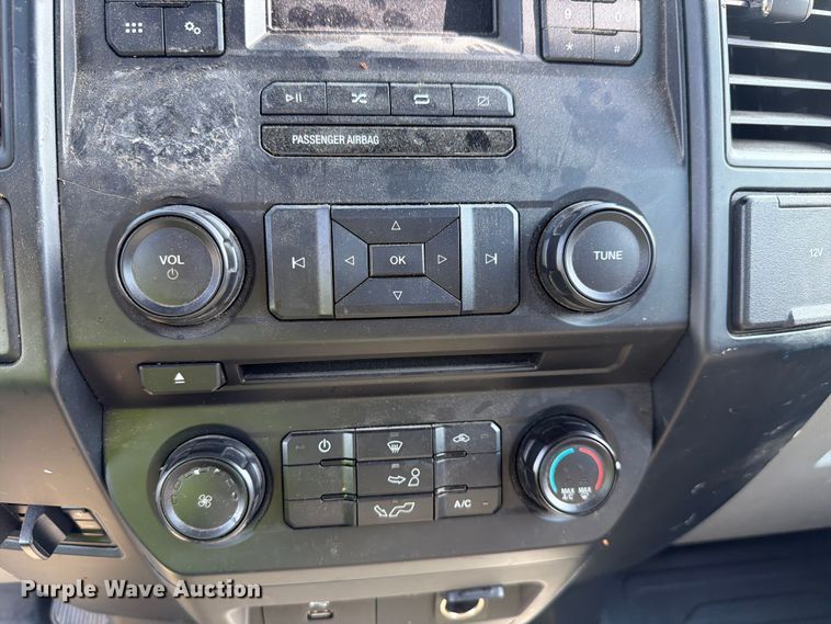 image for item YA3903 2018 Ford F150 pickup truck