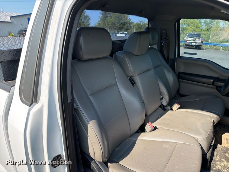 image for item YA3903 2018 Ford F150 pickup truck