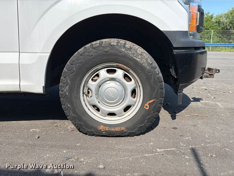 image for item YA3903 2018 Ford F150 pickup truck