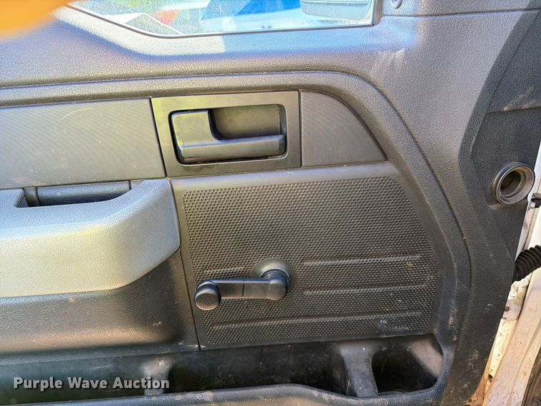 image for item YA3930 2014 Ford F150 pickup truck