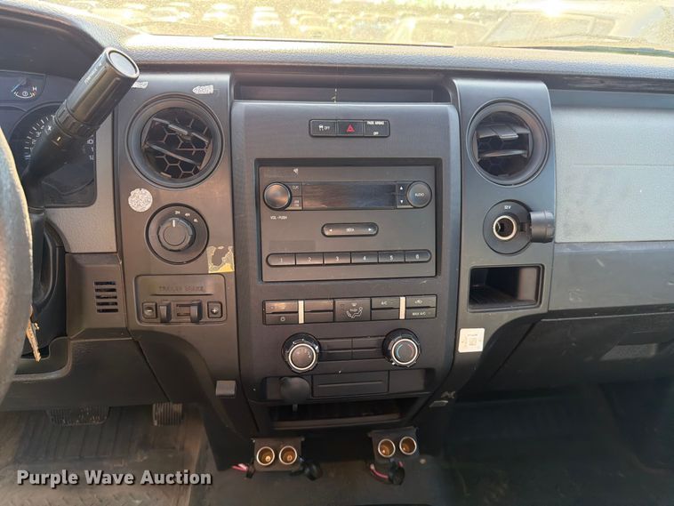 image for item YA3930 2014 Ford F150 pickup truck