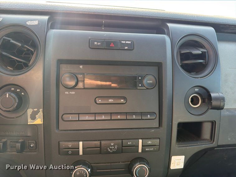 image for item YA3930 2014 Ford F150 pickup truck