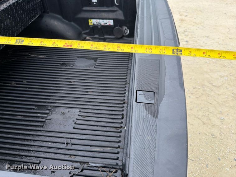image for item YA4035 2021 Ford F150 Crew Cab pickup truck