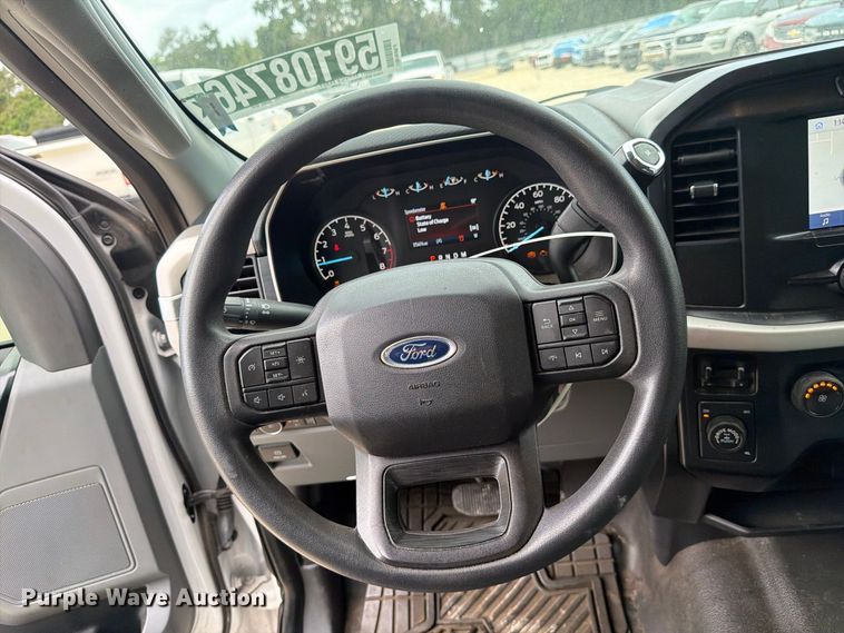 image for item YA4035 2021 Ford F150 Crew Cab pickup truck