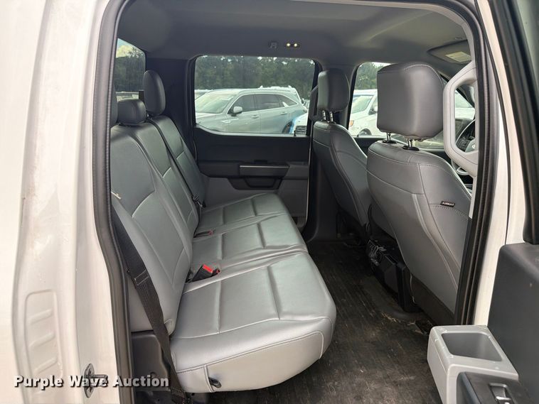image for item YA4035 2021 Ford F150 Crew Cab pickup truck