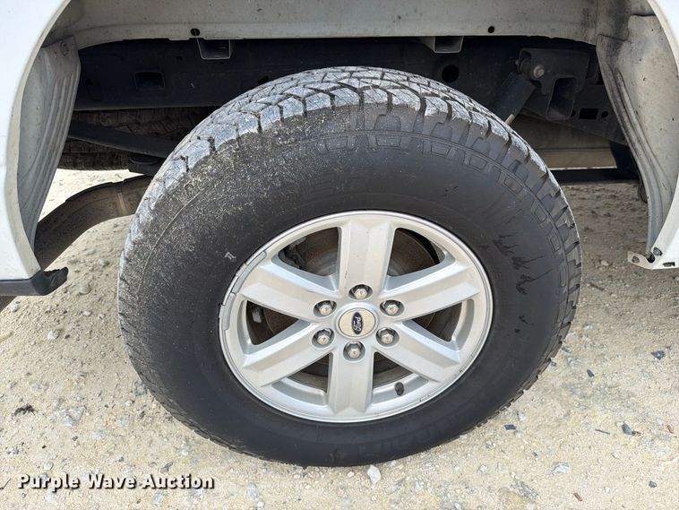 image for item YA4035 2021 Ford F150 Crew Cab pickup truck