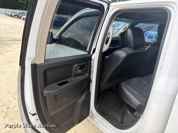 image for item YA4036 2021 RAM 1500 Ext. Cab pickup truck