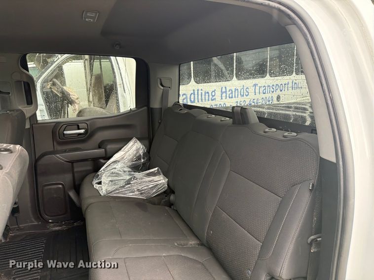 image for item YA4038 2021 Chevrolet Silverado 1500 Crew Cab pickup truck