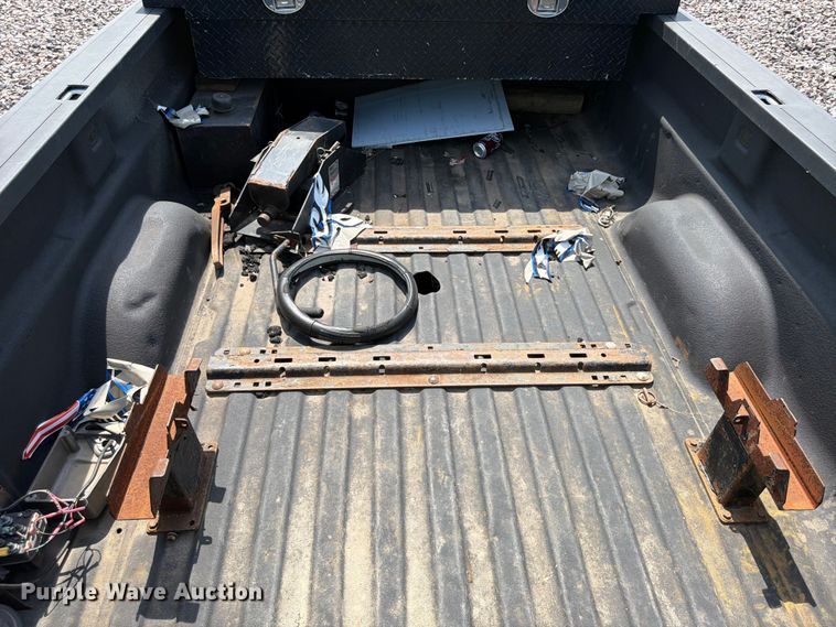 image for item YA4308 2017 GMC Sierra 3500HD Denali Crew Cab pickup truck