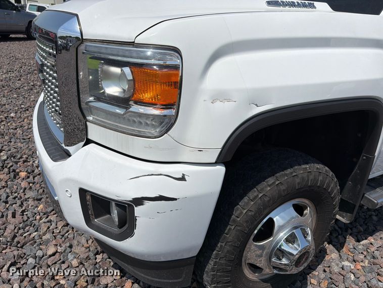 image for item YA4308 2017 GMC Sierra 3500HD Denali Crew Cab pickup truck