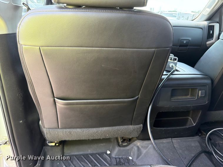 image for item YA4308 2017 GMC Sierra 3500HD Denali Crew Cab pickup truck