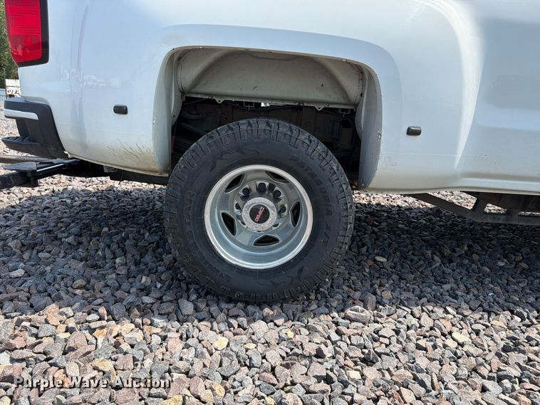 image for item YA4308 2017 GMC Sierra 3500HD Denali Crew Cab pickup truck