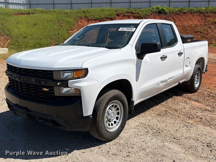 2022 Chevrolet Silverado 1500 Crew Cab pickup truck