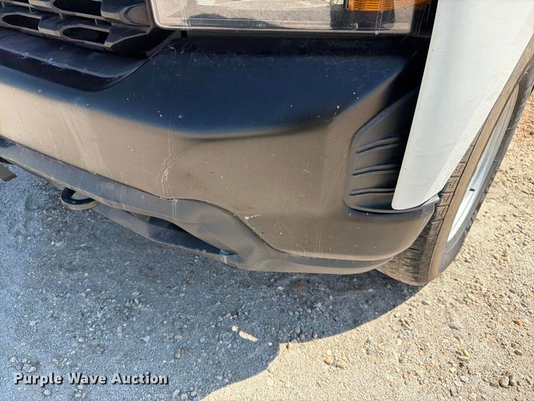 image for item YA4529 2022 Chevrolet Silverado 1500 Crew Cab pickup truck