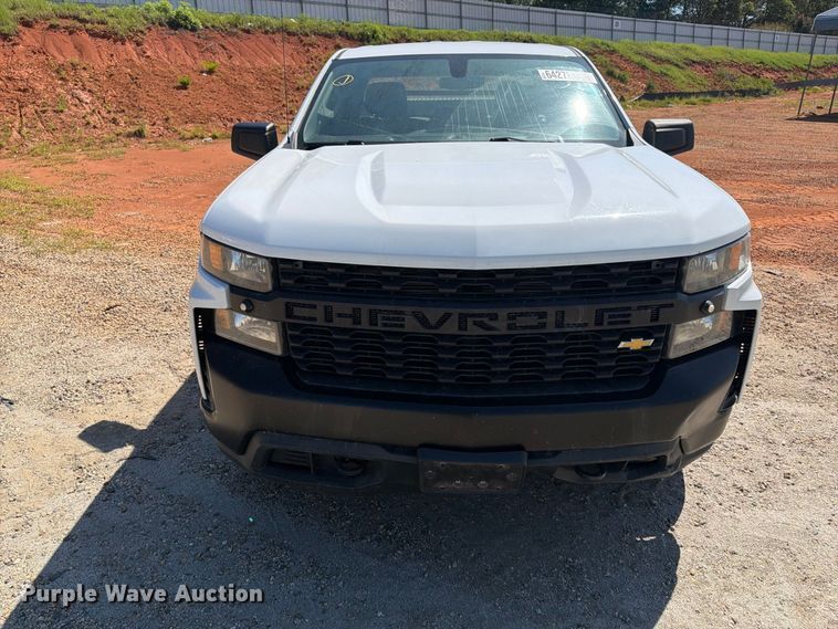 image for item YA4529 2022 Chevrolet Silverado 1500 Crew Cab pickup truck