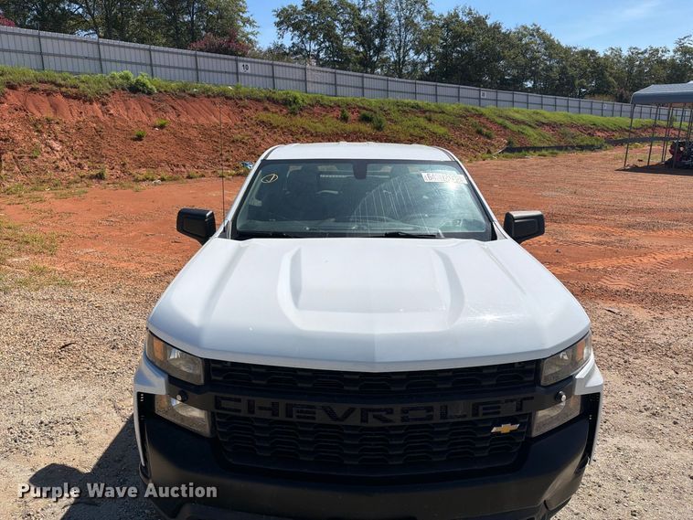 image for item YA4529 2022 Chevrolet Silverado 1500 Crew Cab pickup truck