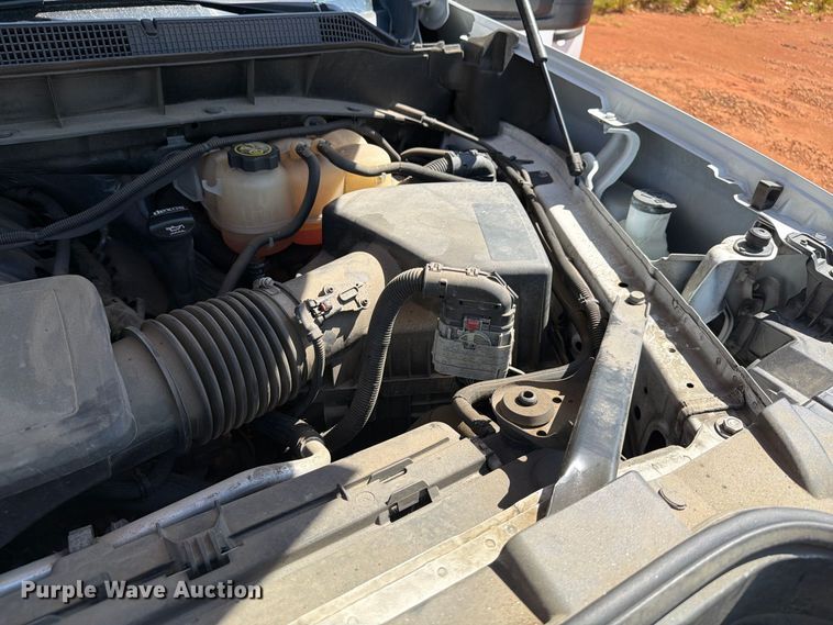 image for item YA4529 2022 Chevrolet Silverado 1500 Crew Cab pickup truck