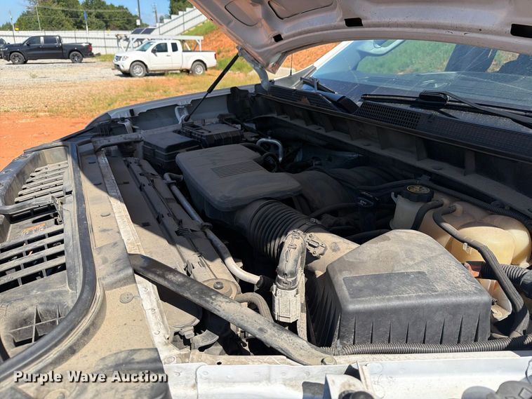 image for item YA4529 2022 Chevrolet Silverado 1500 Crew Cab pickup truck