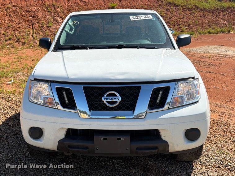 image for item YA4530 2020 Nissan Frontier Ext. Cab pickup truck