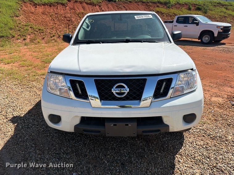 image for item YA4530 2020 Nissan Frontier Ext. Cab pickup truck