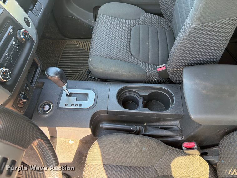 image for item YA4530 2020 Nissan Frontier Ext. Cab pickup truck