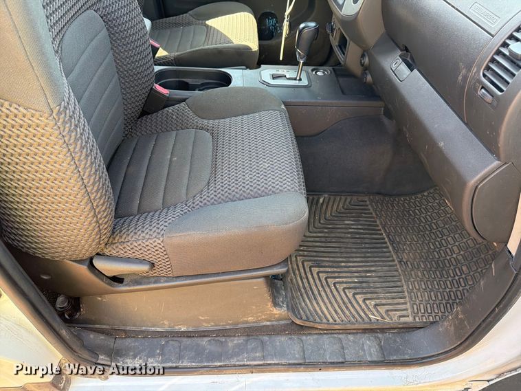 image for item YA4530 2020 Nissan Frontier Ext. Cab pickup truck
