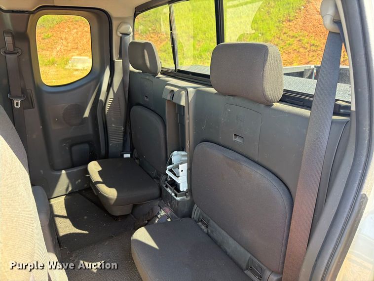 image for item YA4530 2020 Nissan Frontier Ext. Cab pickup truck
