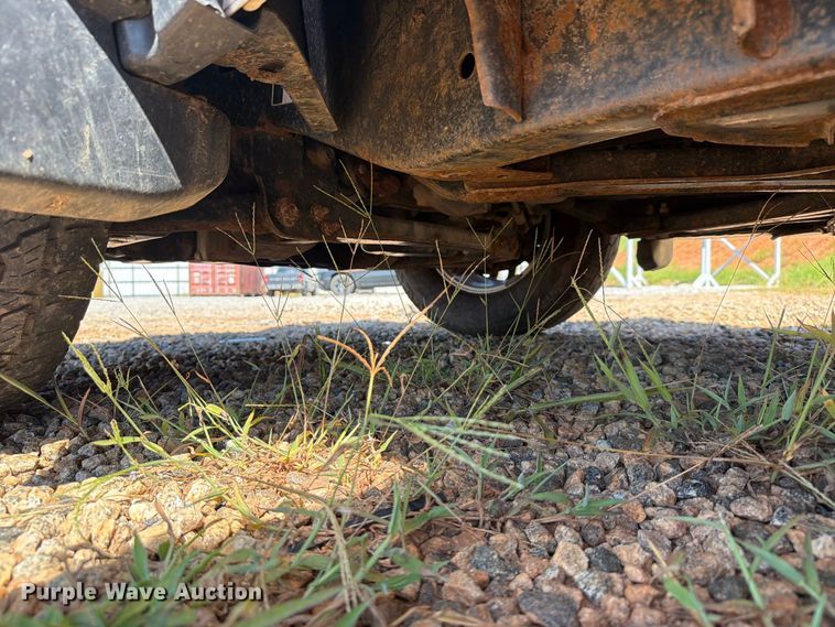 image for item YA4530 2020 Nissan Frontier Ext. Cab pickup truck