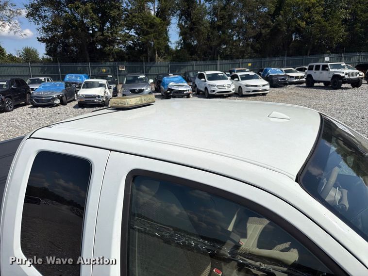 image for item YA4531 2016 Nissan Frontier Ext. Cab pickup truck