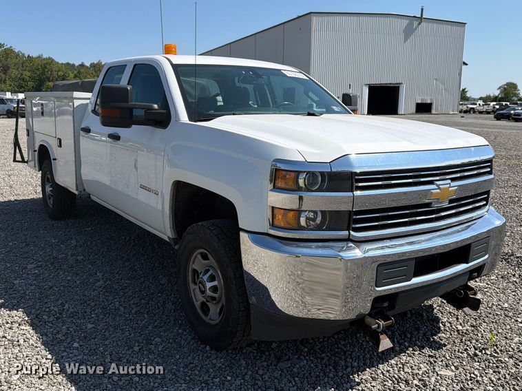 image for item YA4635 2018 Chevrolet Silverado 2500HD Ext. Cab utility bed pickup truck