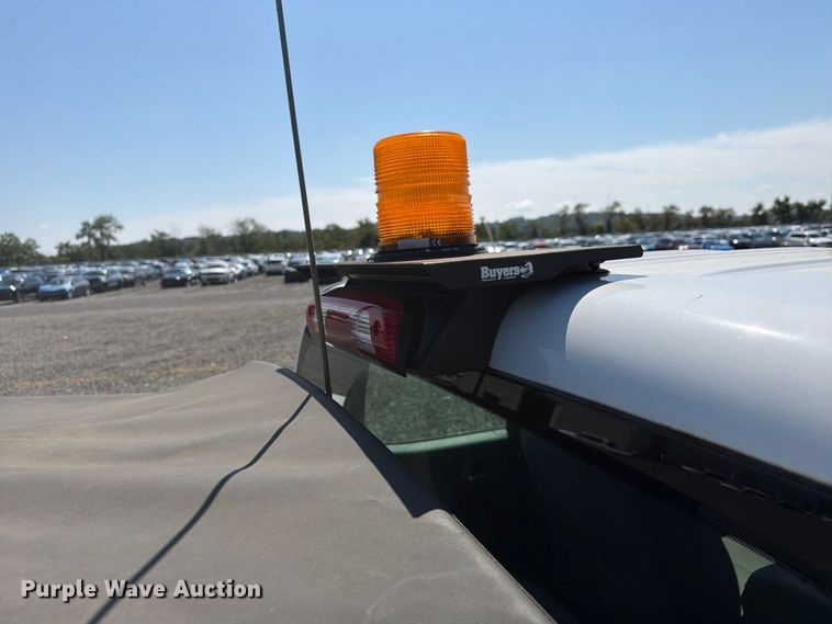 image for item YA4635 2018 Chevrolet Silverado 2500HD Ext. Cab utility bed pickup truck