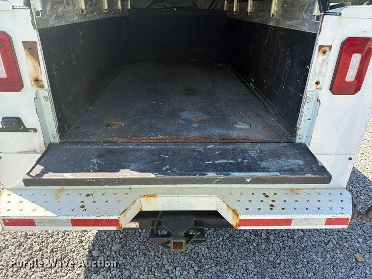 image for item YA4635 2018 Chevrolet Silverado 2500HD Ext. Cab utility bed pickup truck
