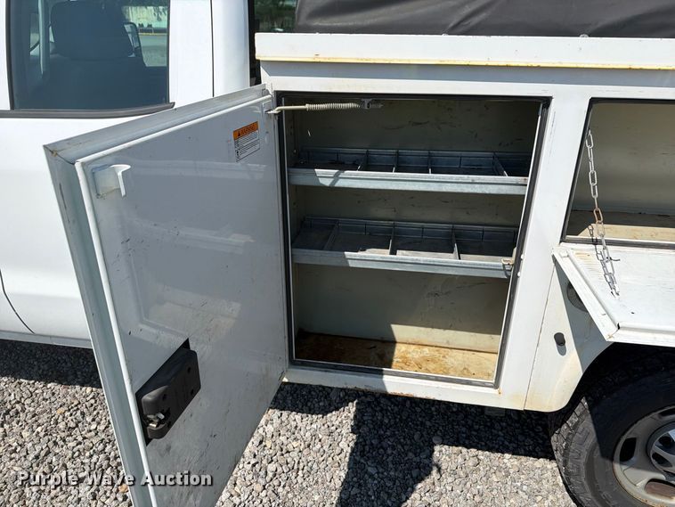 image for item YA4635 2018 Chevrolet Silverado 2500HD Ext. Cab utility bed pickup truck