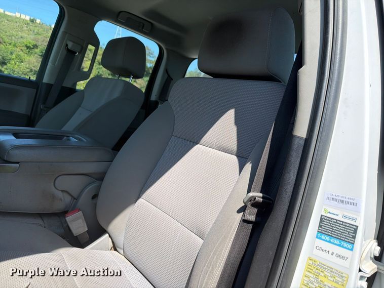 image for item YA4635 2018 Chevrolet Silverado 2500HD Ext. Cab utility bed pickup truck