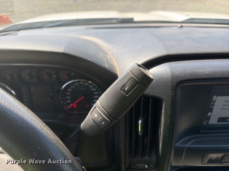 image for item YA4635 2018 Chevrolet Silverado 2500HD Ext. Cab utility bed pickup truck