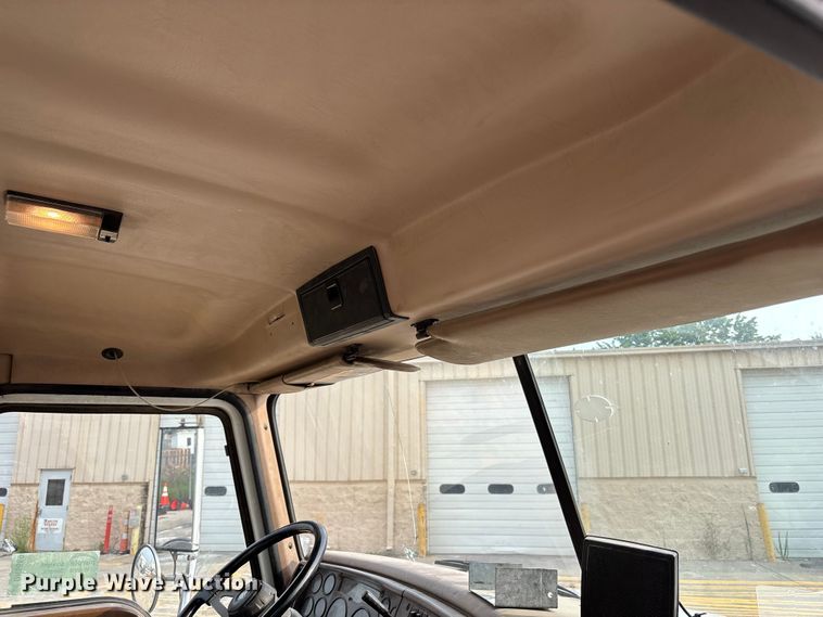 image for item DN6669 2004 Mack Granite CV713 ready mix truck